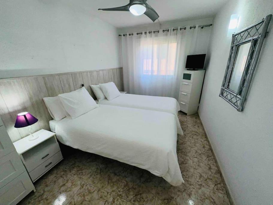 Las Vistas Beach Los Cristianos 2 Swimming Pools Εξωτερικό φωτογραφία